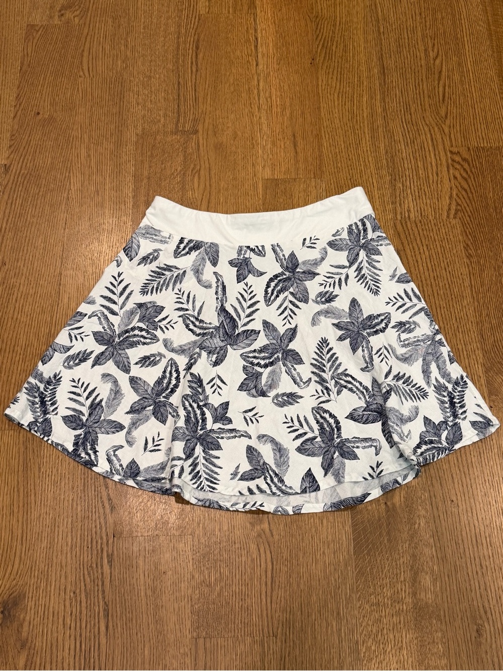 Royal Robbins Organic Cotton Navy & White Royal Robbins Skirt Hidden Pocket L
